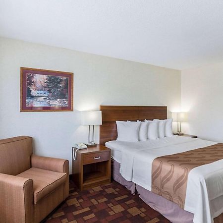 Econo Lodge Luverne Exterior foto
