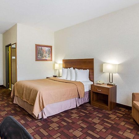 Econo Lodge Luverne Exterior foto